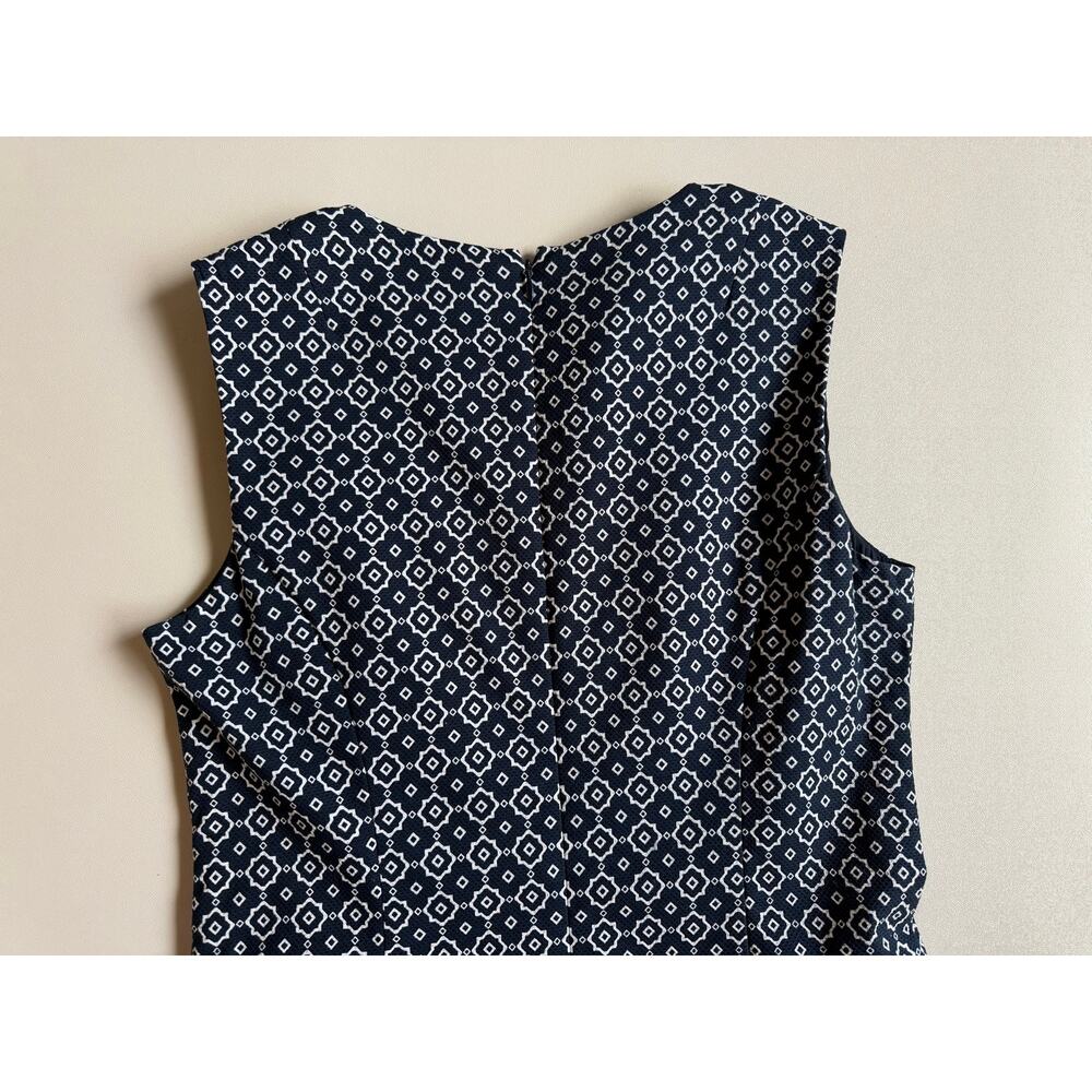 Brooks Brothers Women's Navy Blue Geometric Print Fit & Flare Dress Size 8 - Picture 6 of 13